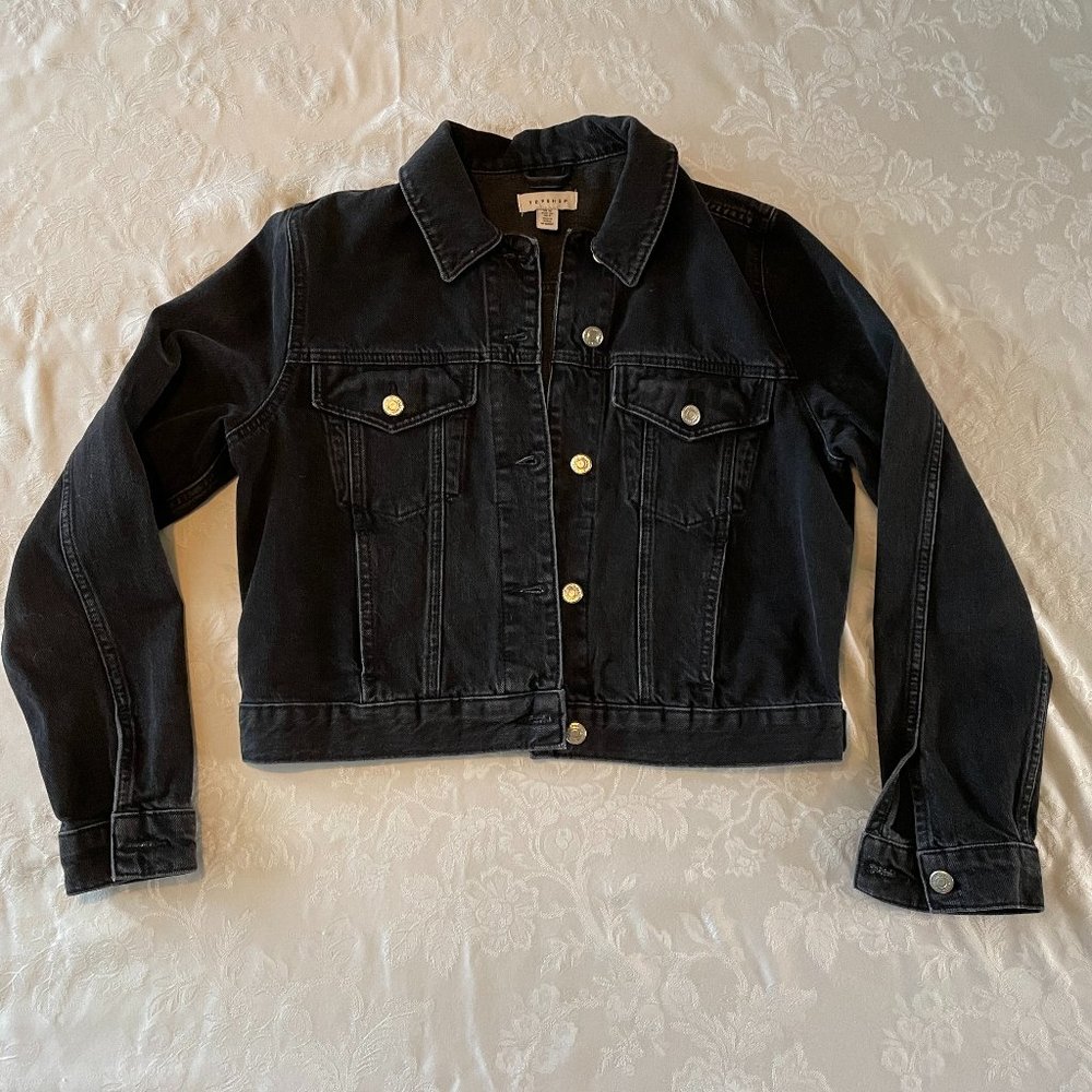 Topshop Tilda crop black denim jacket size 6
